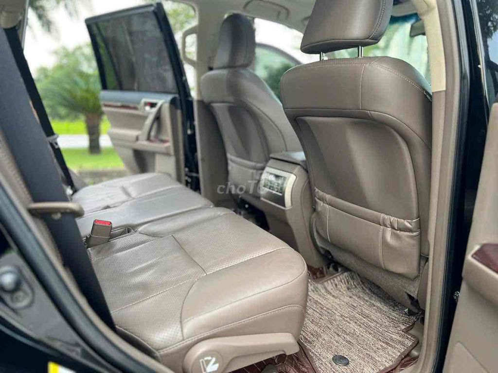 Lexus GX460 sx 2016 nhập Nhật chính chủ siêu đẹp. Mua bán Ô tô tại Quận Cầu Giấy Hà Nội được đăng bởi Cao Quý hình 17