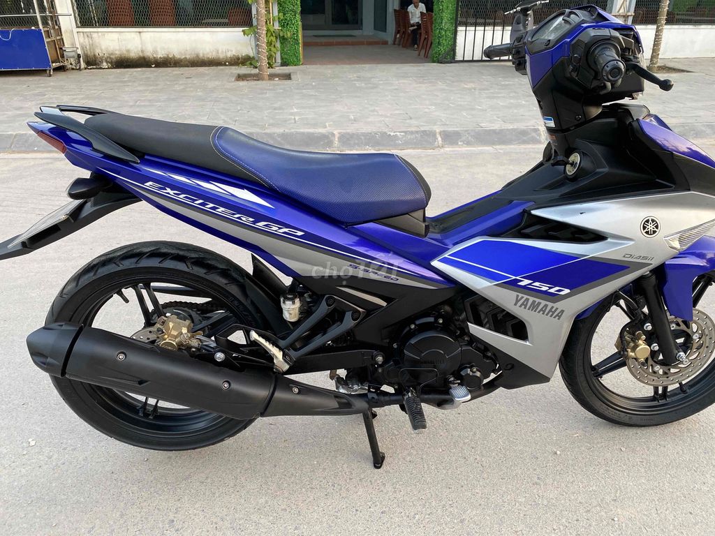 Siêu Mới Exciter 150 Chính chủ nilon gián kín xe. Mua bán Xe máy tại Quận Nam Từ Liêm Hà Nội được đăng bởi minh hình 8