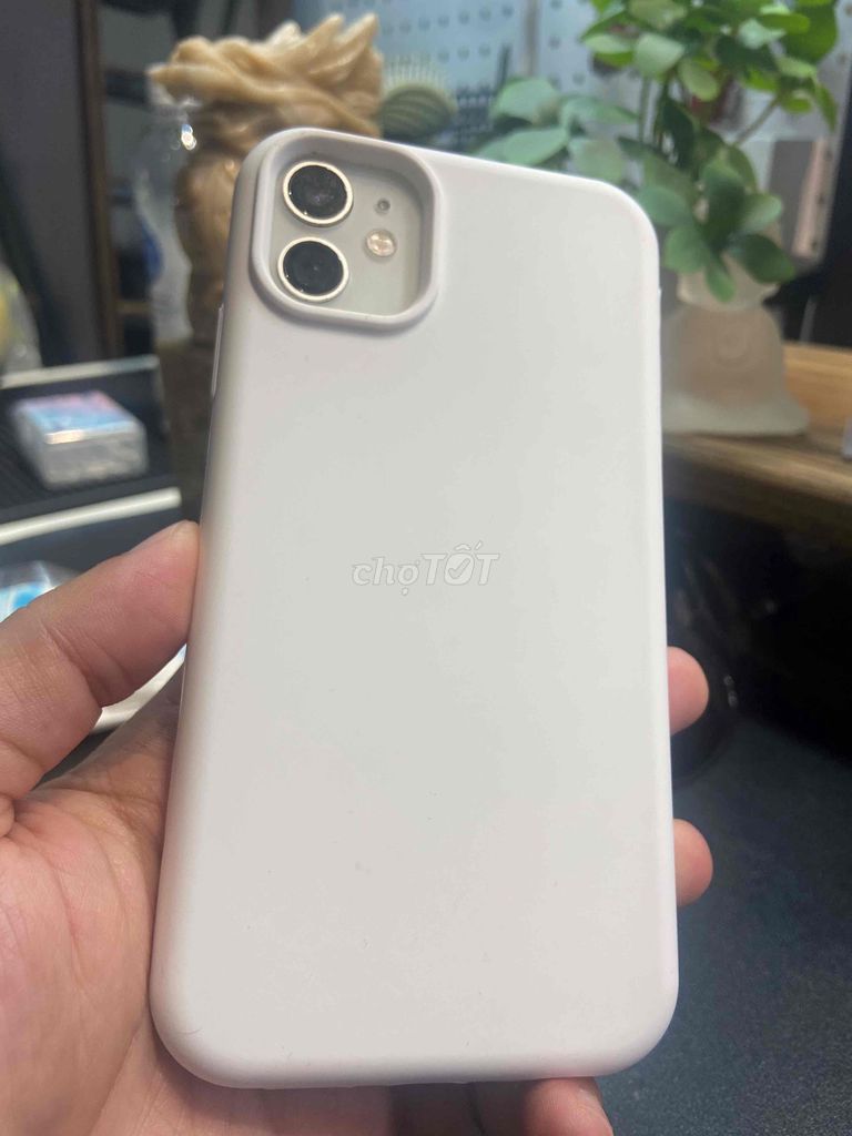 Apple iPhone 11 64GB Trắng ZIN. Mua bán Điện thoại tại Quận Hải Châu Đà Nẵng được đăng bởi vincent phạm hình 1