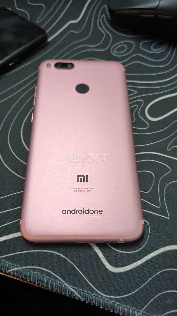 Xiaomi Mi A1 64GB Hồng. Mua bán Điện thoại tại Huyện Thanh Trì Hà Nội được đăng bởi nam nguyễn thành hình 1