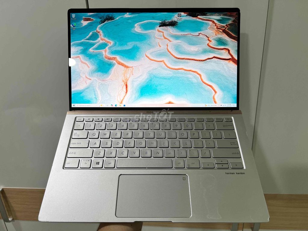 Asus Zenbook UX433F 14" FHD i7-8565U 8GB 128GB. Mua bán Laptop tại Huyện Bình Chánh Tp Hồ Chí Minh được đăng bởi Minh Hiền hình 1