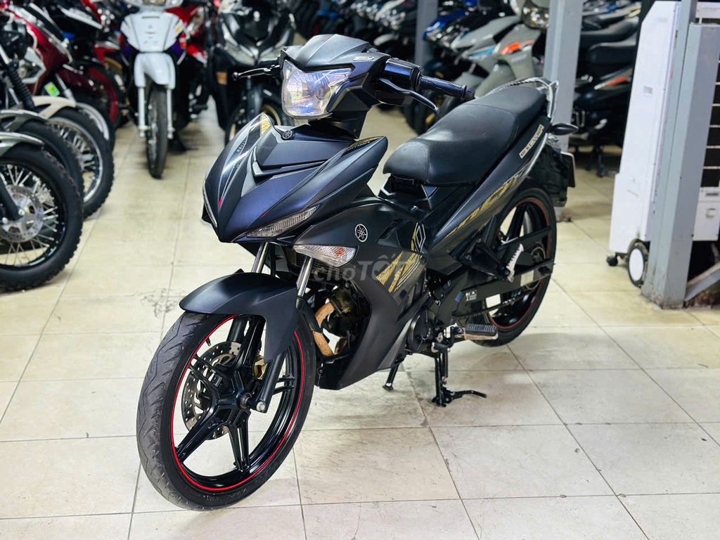 ПРОЦВЕТАЮЩИЙ МОТОЦИКЛЕТ-ВОЗБУДИТЕЛЬ 150 RC ЧЕРНЫЙ СЕРЫЙ ЗОН