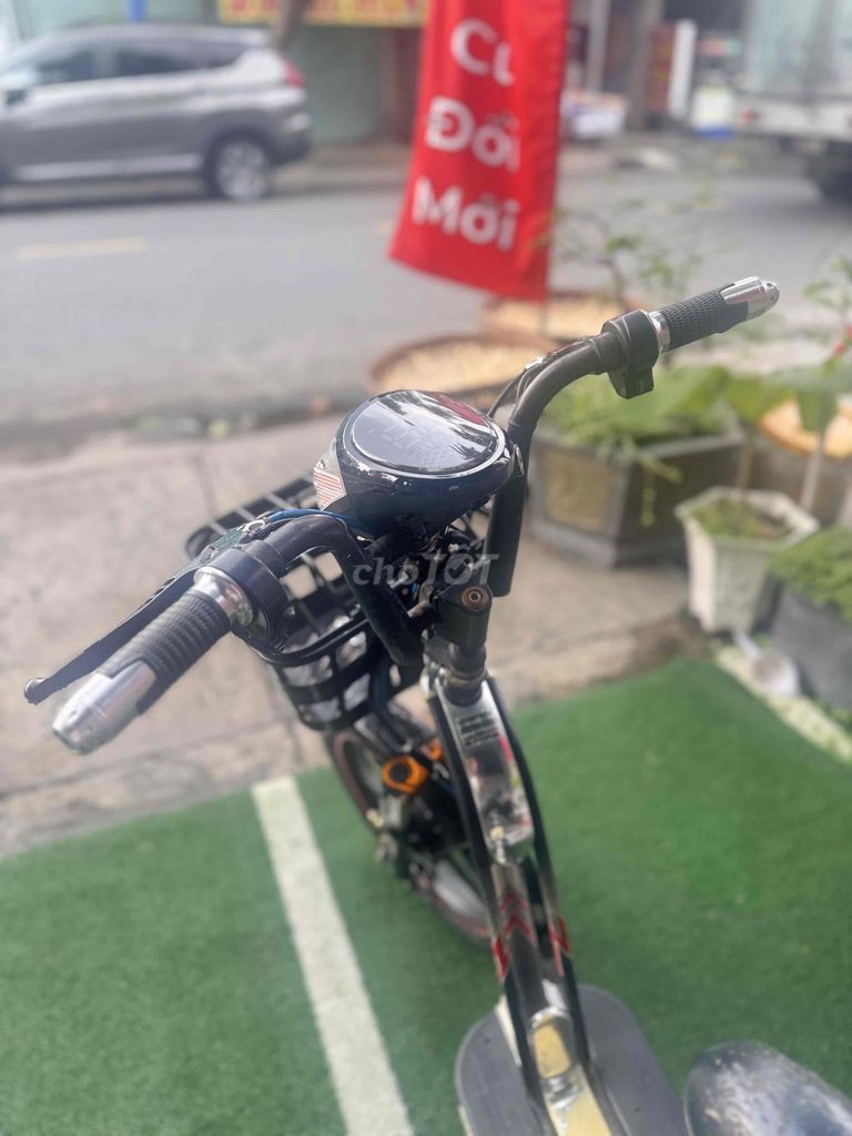 Xe đạp điện Sonsu. Mua bán Xe điện tại Thị xã Tân Uyên Bình Dương được đăng bởi Lê Văn Đức hình 4