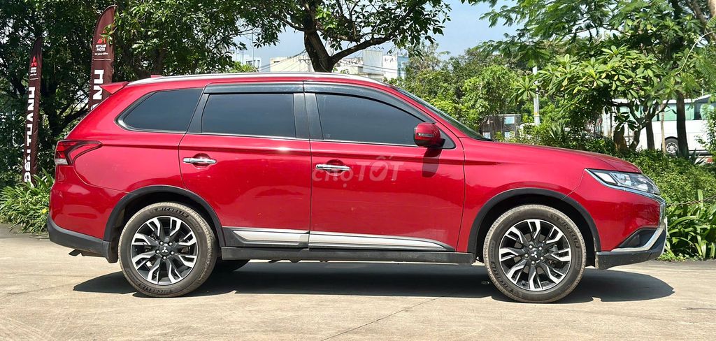 Mitsubishi Outlander 2022 2.0 CVT - bao rút gốc. Mua bán Ô tô tại Quận Bình Tân Tp Hồ Chí Minh được đăng bởi Vinh Nguyễn hình 3