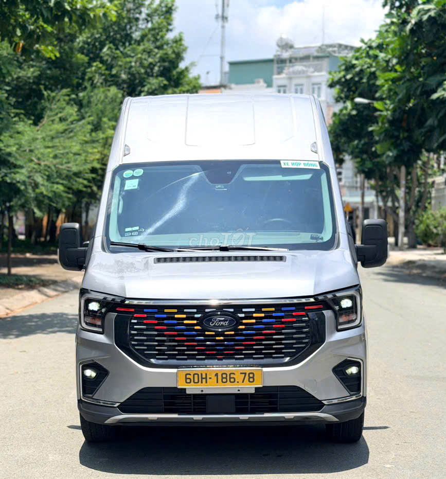 FORD TRANSIT Premium 2024