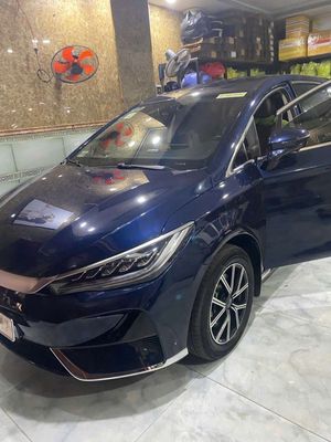 BYD M6 góp nối. byd trả góp. bao nợ xấu