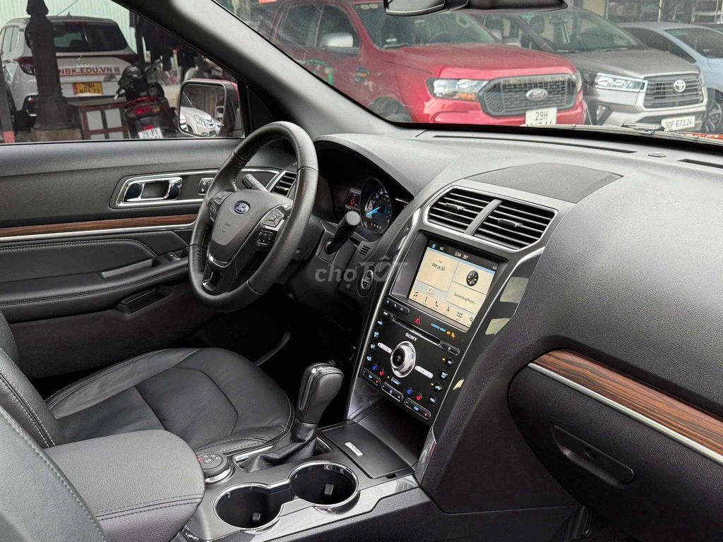 FORD EXPLORER LIMITED 2.3L 2019 màu đỏ. Mua bán Ô tô tại Quận Cầu Giấy Hà Nội được đăng bởi Auto 6666 hình 12