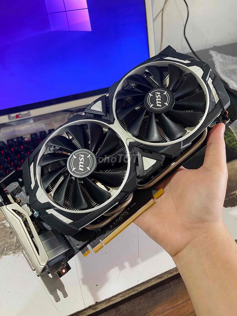 lên 1080 còn dư lại 1070ti ai cần nhắn e