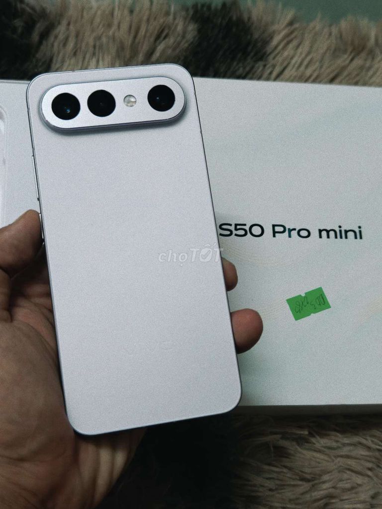 Vivo S50 Pro Mini 12GB/512GB Bạc Like New. Mua bán Điện thoại tại Quận Hà Đông Hà Nội được đăng bởi Tài hình 1