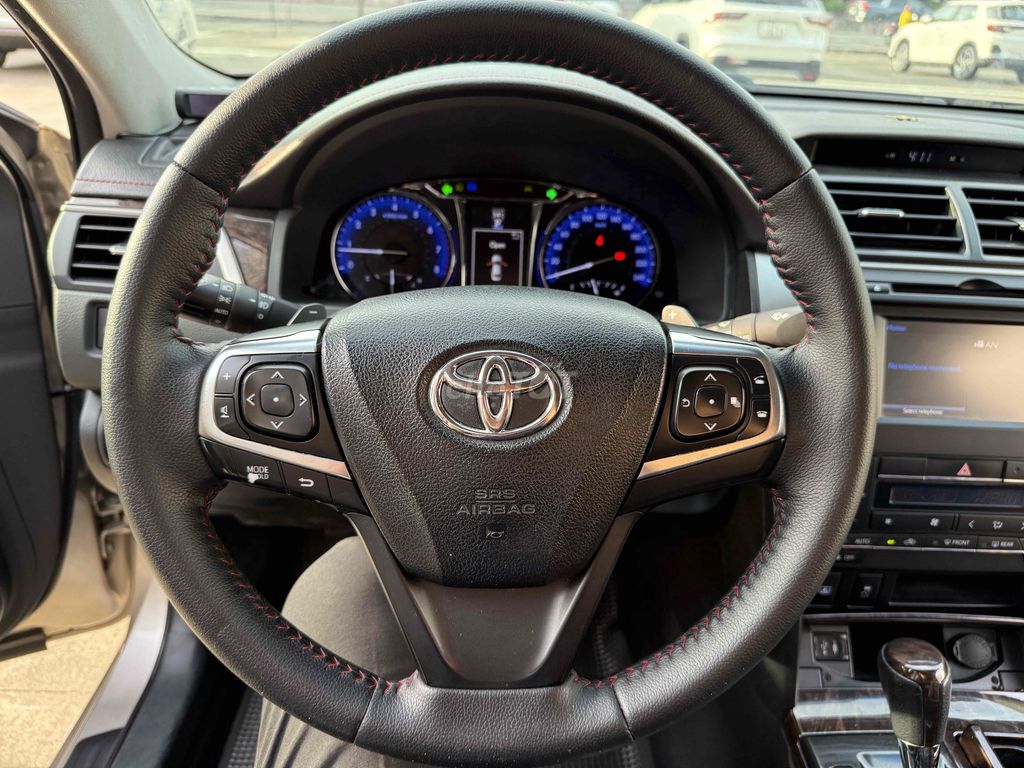 Toyota Camry 2016 2.5Q - Xe Cũ Chính Hãng - Đẹp. Mua bán Ô tô tại Quận Bình Thạnh Tp Hồ Chí Minh được đăng bởi Công Sang hình 9