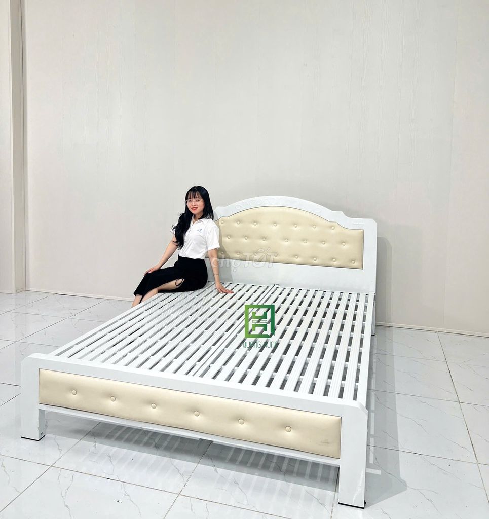 Giường ngủ khung sắt 1m2 x 2m Trắng. Mua bán Giường, chăn ga gối nệm tại Huyện Vĩnh Cửu Đồng Nai được đăng bởi Nội Thất Quang Hùng TD hình 1