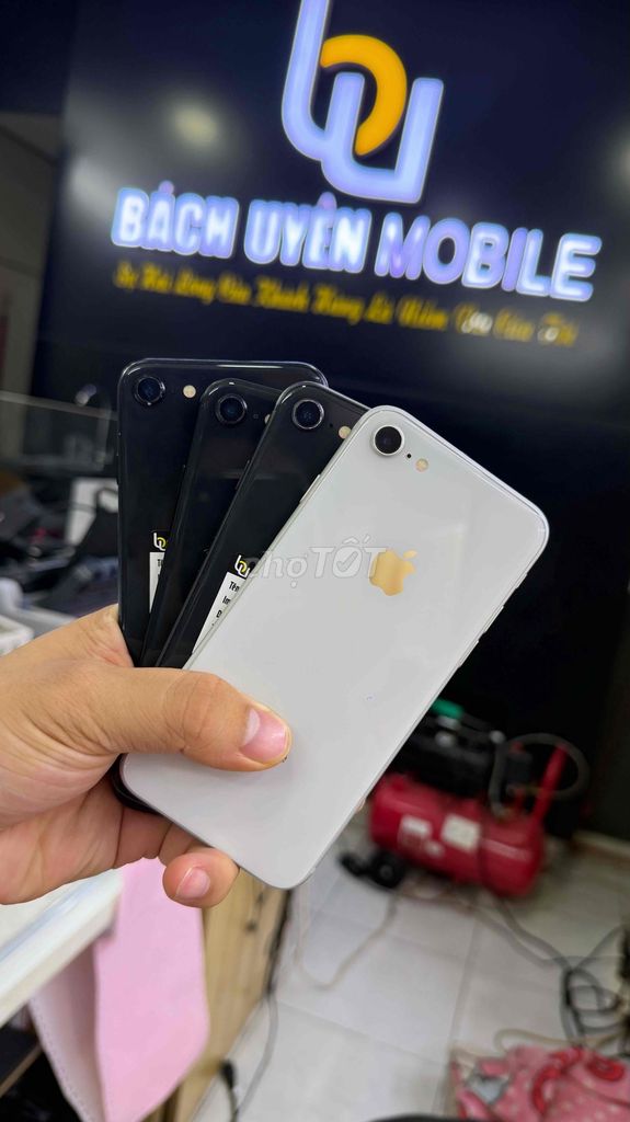 iPhone SE 2 64/128GB Trắng/Đen. Mua bán Điện thoại tại Quận Bình Thạnh Tp Hồ Chí Minh được đăng bởi Phan Việt hình 1