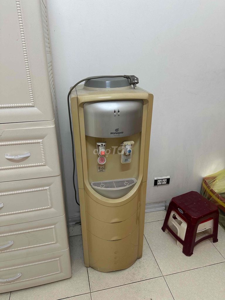 Tủ quần áo Nhựa Kem Ếch Cốm Đã sử dụng. Mua bán Tủ, kệ gia đình tại Quận Thanh Xuân Hà Nội được đăng bởi Chị vân hình 1
