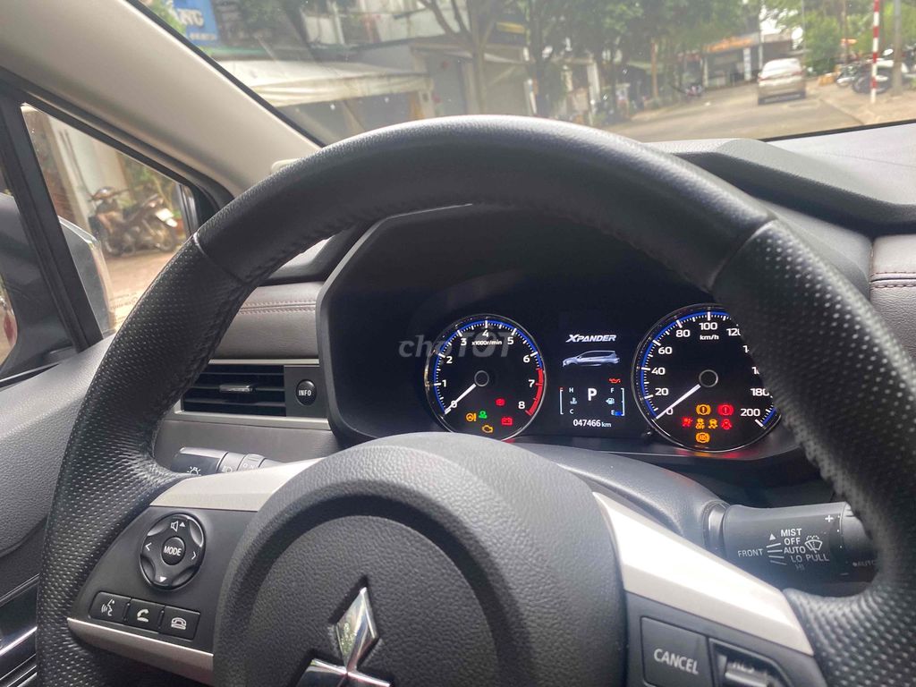 Mitsubishi Xpander 2024 Premium 1.5 AT - 470000 km. Mua bán Ô tô tại Thành phố Buôn Ma Thuột Đắk Lắk được đăng bởi Mai thanh mỹ hình 8