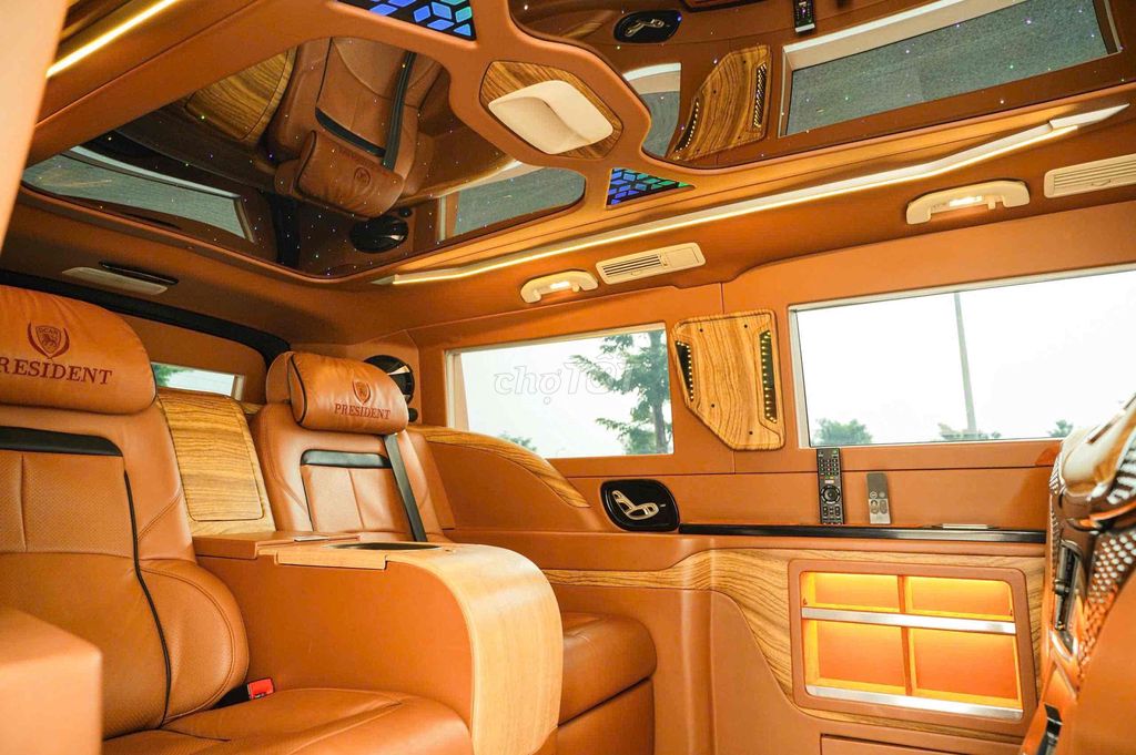 Mercedes Benz V Class 2021 V250 Luxury - 38000 km. Mua bán Ô tô tại Quận Tân Bình Tp Hồ Chí Minh được đăng bởi GREENWAY AUTO hình 10