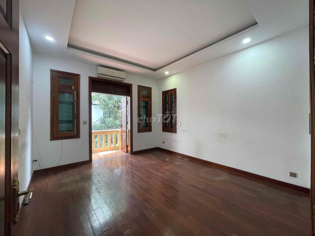 Chính Chủ Bán Nhà. Mua bán Nhà ở tại Quận Tây Hồ Hà Nội được đăng bởi Mr Ly hình 7