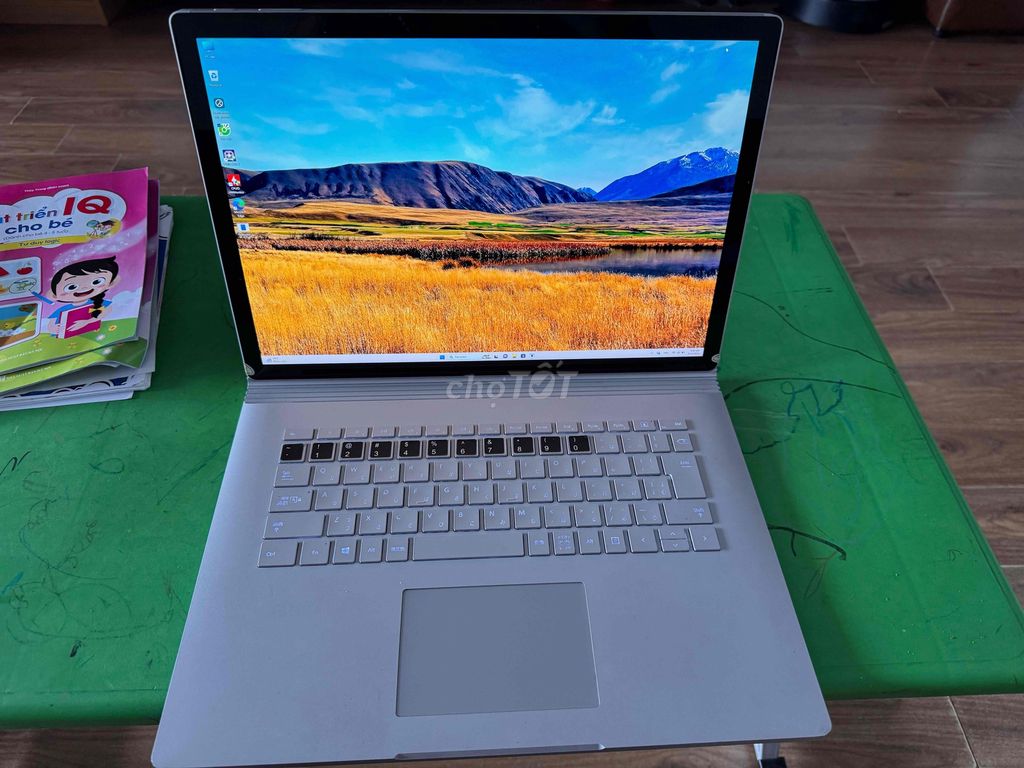 Surface Book 2 i7/16GB/512GB vga gtx1060. Mua bán Laptop tại Quận Hà Đông Hà Nội được đăng bởi Hoàng Đức Huy hình 1