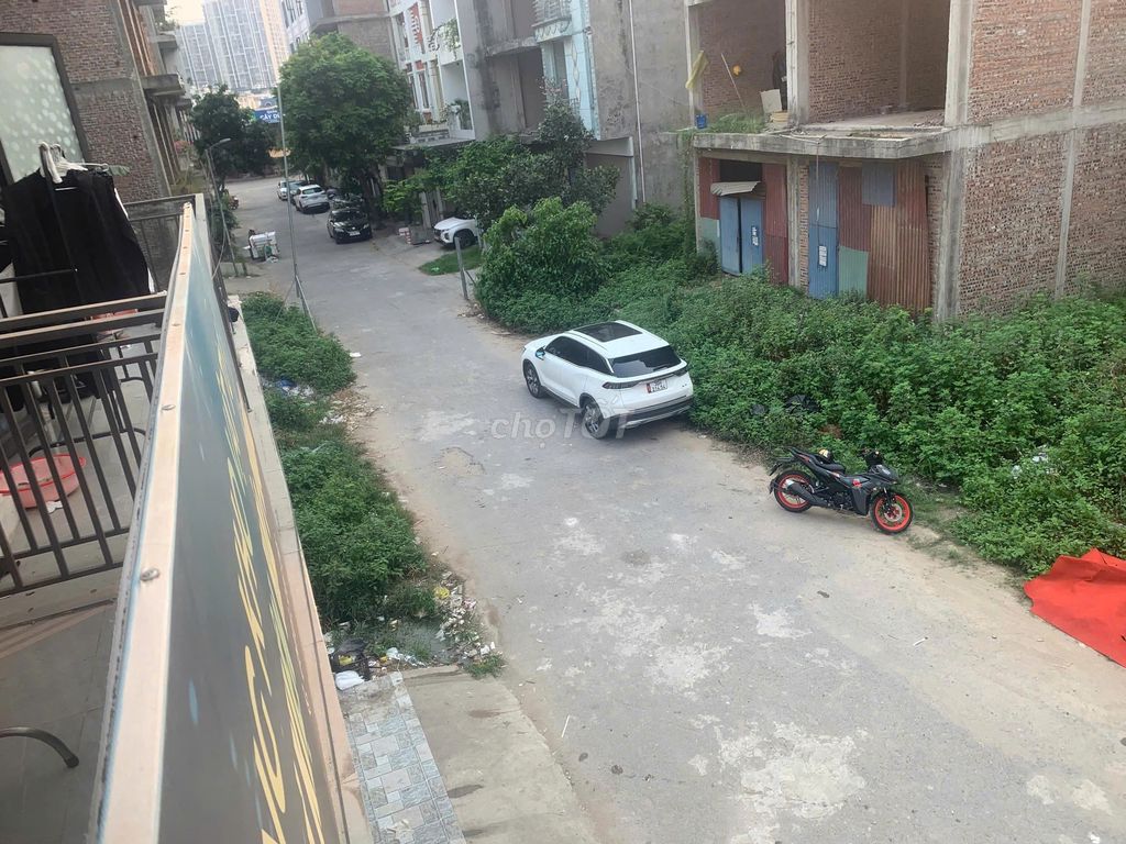 Полная комната в аренду Quan Nam