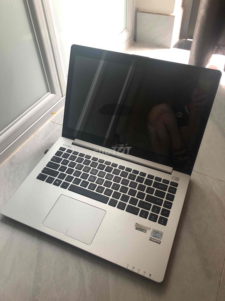 Asus Ultrabook i5 6GB/500GB Cảm ứng. Mua bán Laptop tại Quận Tân Bình Tp Hồ Chí Minh được đăng bởi HUY LE hình 1