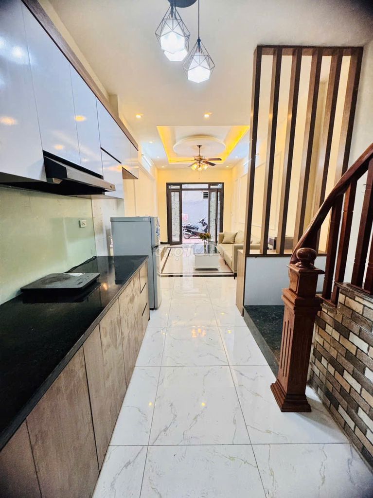 Cho thuê nhà siêu rẻ 4 tầng 2 ngủ full đồ ở ngõ 95 Nam Dư, Lĩnh Nam. Cho thuê nhà ở tại Quận Hoàng Mai Hà Nội được đăng bởi La Viết Toàn hình 2