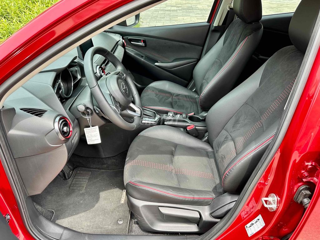 Mazda 2 2024 Sport Luxury - 5000 km. Mua bán Ô tô tại Quận Bắc Từ Liêm Hà Nội được đăng bởi Hùng Ngần hình 7