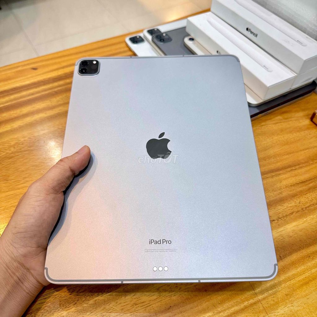 iPad Pro 12.9inch M2 Likenew Mới 50 Lần Sạc