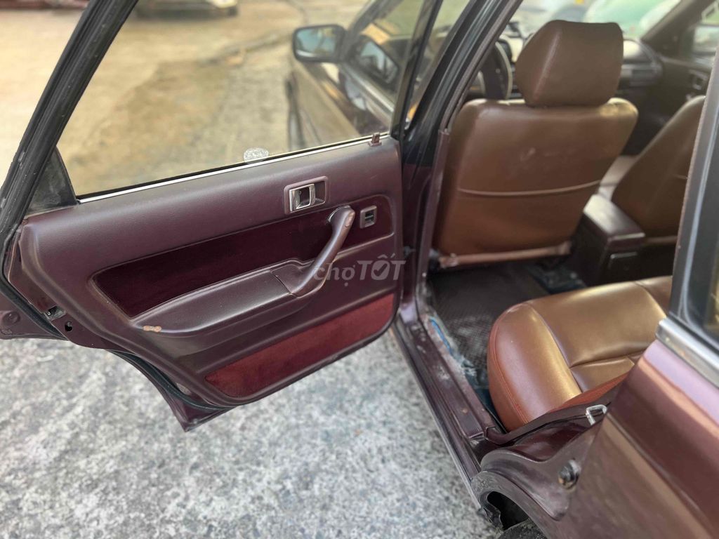 Toyota Camry 1987 2.0 MT - 100000 km. Mua bán Ô tô tại Thành phố Biên Hòa Đồng Nai được đăng bởi trần vũ hình 11