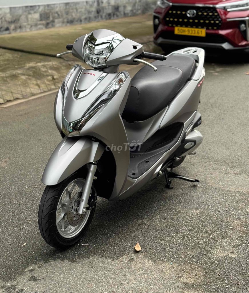 honda Lead 4val xám bạc màu siêu hót 9 chủ. Mua bán Xe máy tại Quận Gò Vấp Tp Hồ Chí Minh được đăng bởi CHXM 86 chuyên bán xe trả góp hình 1