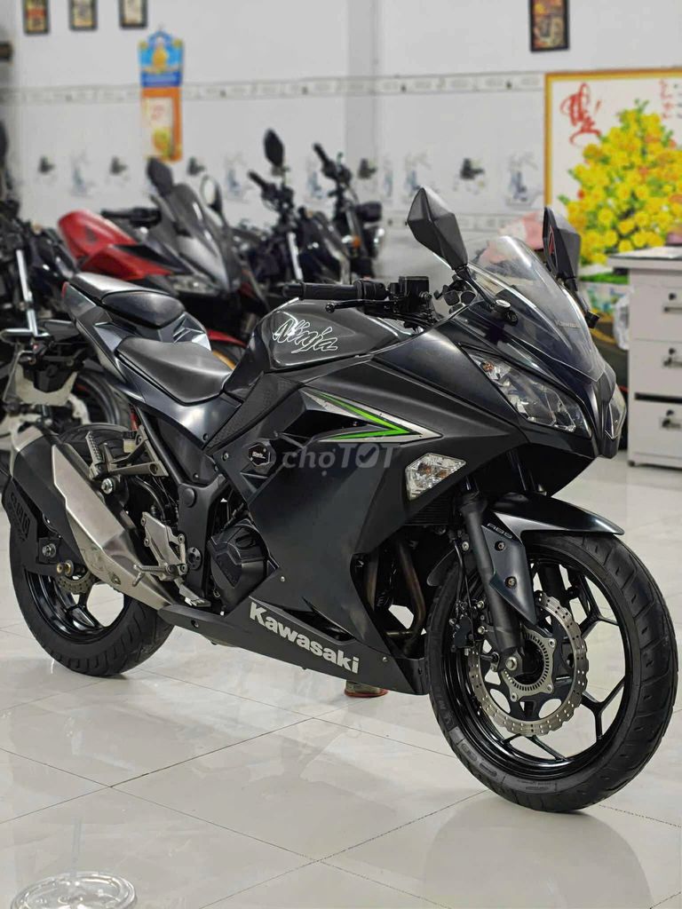 🏍Kawasaki Ninja 300 🏍 Odo 30k Km Biển SG 2018. Mua bán Xe máy tại Quận 5 Tp Hồ Chí Minh được đăng bởi Xe Máy Vinh hình 5