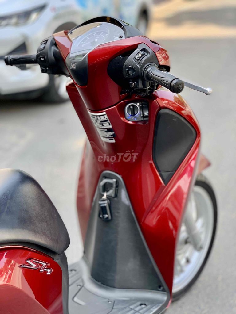 Honda SH 125i – 2019 ABS Chính Chủ BSTP Odo 8600km. Mua bán Xe máy tại Thành phố Thủ Đức Tp Hồ Chí Minh được đăng bởi iMotorbike Khương Phan hình 14