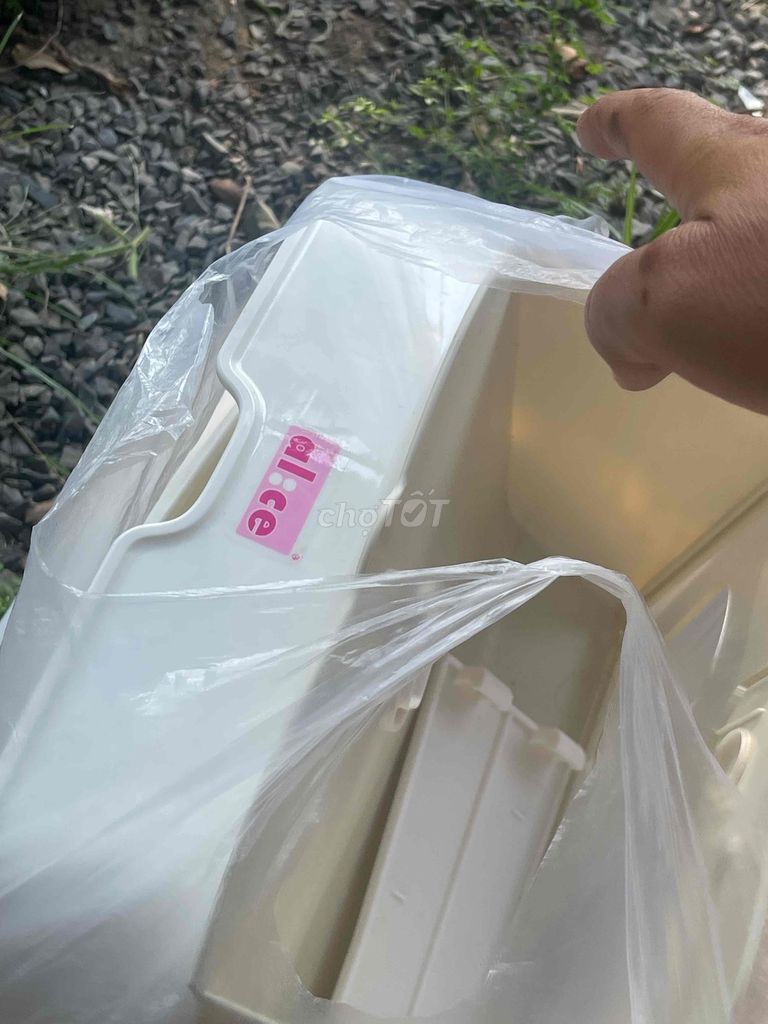 Lồng vận chuyển chó mèo nhựa. Mua bán Phụ kiện, Thức ăn, Dịch vụ tại Huyện Đức Hòa Long An được đăng bởi Truong Tuan hình 1