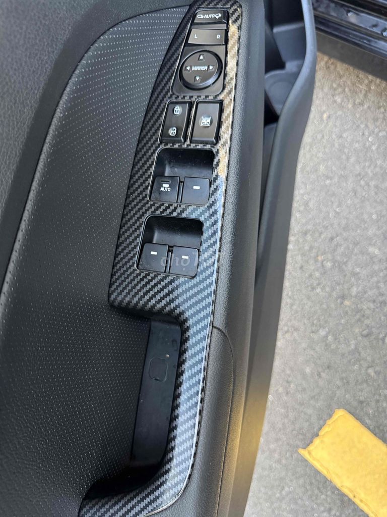 Hyundai Elantra 2019 1.6AT Sport - 50000 km. Mua bán Ô tô tại Thành phố Tuy Hòa Phú Yên được đăng bởi Quang Huynh hình 10