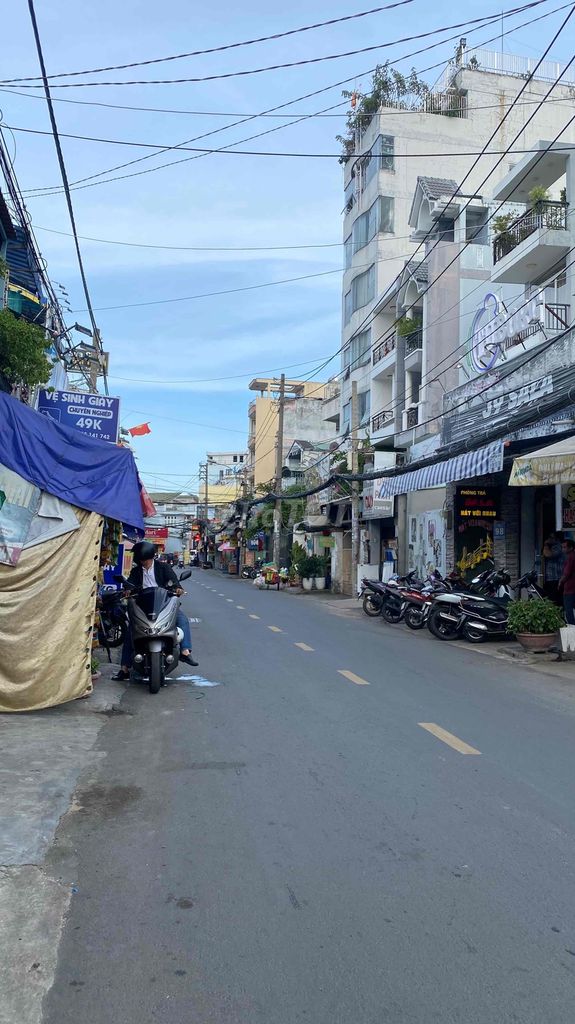 Bán mặt tiền Nguyên Hồng P11 Bình Thạnh. Mua bán nhà ở tại Quận Bình Thạnh Tp Hồ Chí Minh được đăng bởi Minh Khiêm Land hình 5