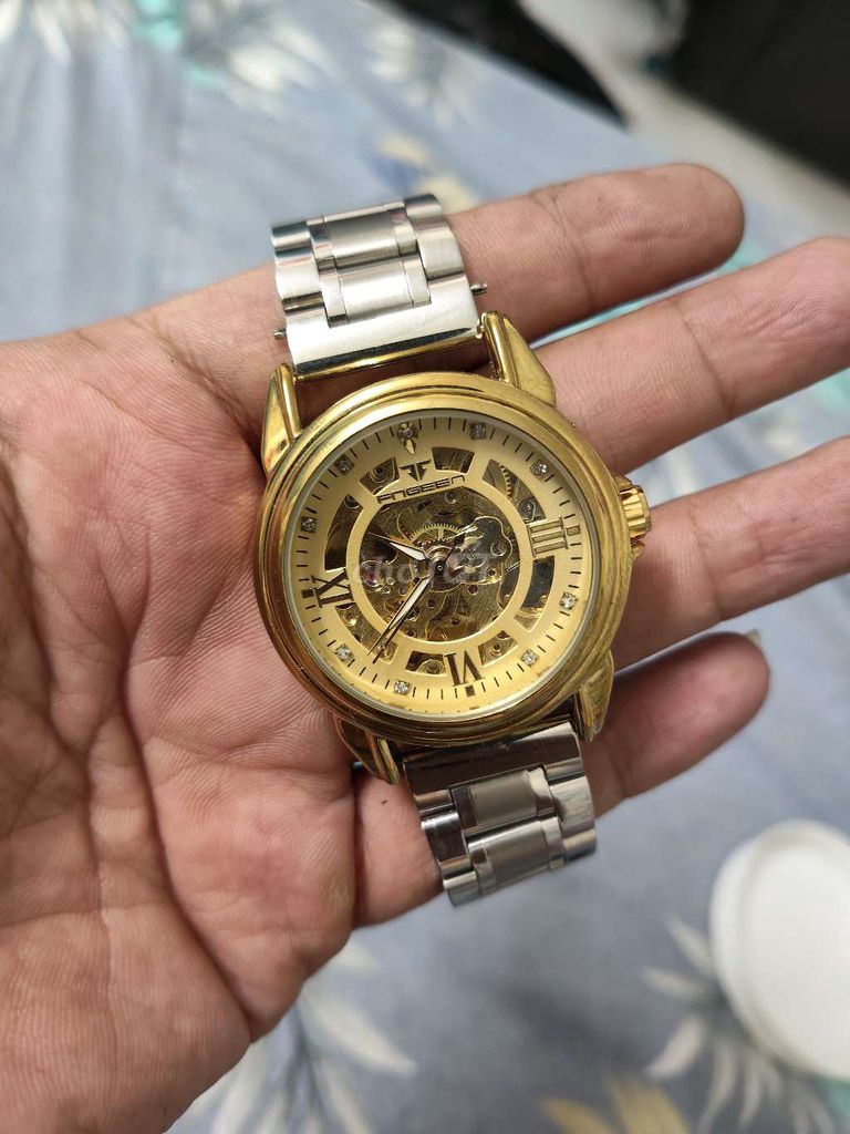 Đồng hồ nam Kim loại Vàng Bạc 40mm. Mua bán Đồng hồ tại Quận Gò Vấp Tp Hồ Chí Minh được đăng bởi anh win hình 1