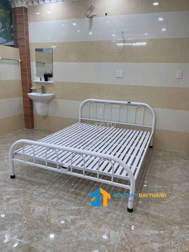Giường sắt 1m4 Đơn Giản, GIÁ SIÊU RẺ, HỎA TỐC HCM. Mua bán Giường, chăn ga gối nệm tại Quận Tân Phú Tp Hồ Chí Minh được đăng bởi NỘI THẤT ĐẠI THÀNH hình 1
