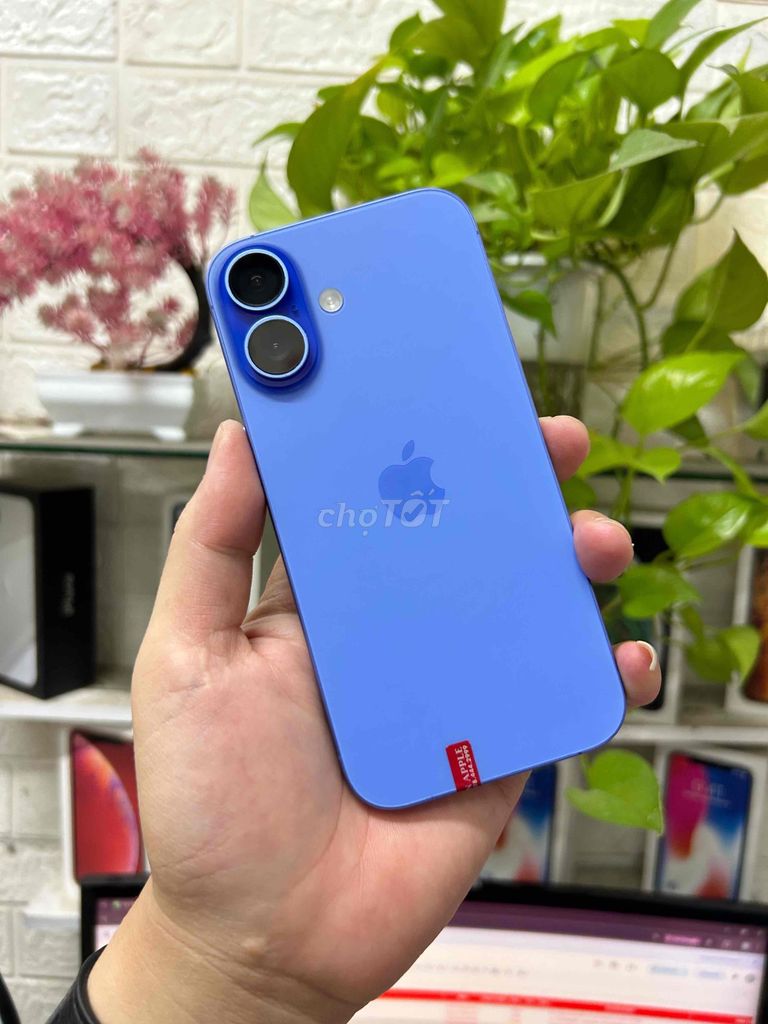 iPhone 16 128GB Xanh cần giao lưu. Mua bán Điện thoại tại Quận Tây Hồ Hà Nội được đăng bởi Duy Anh hình 1