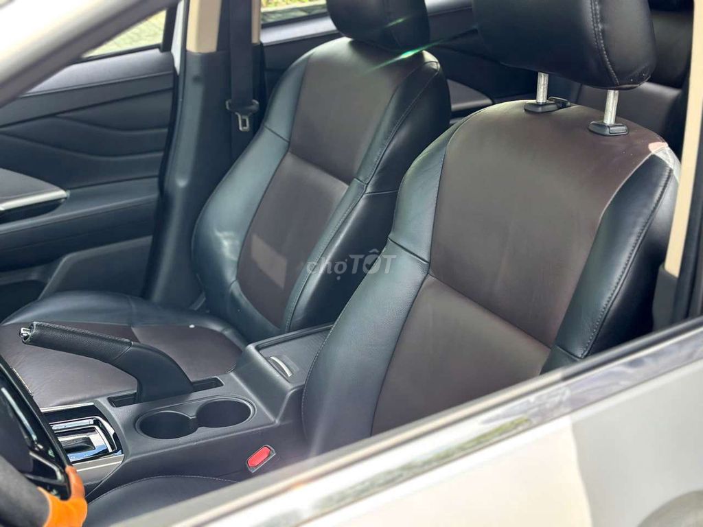 Mitsubishi Xpander Cross 2020 cọp  odo 3 vạn. Mua bán Ô tô tại Huyện Hóc Môn Tp Hồ Chí Minh được đăng bởi Đỗ Tùng hình 9