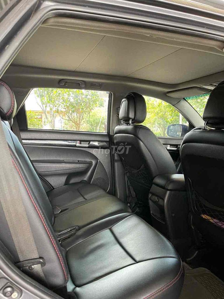 Kia Sorento 7 chỗ màu Xám. Mua bán Ô tô tại Thành phố Thủ Đức Tp Hồ Chí Minh được đăng bởi SƠN hình 3