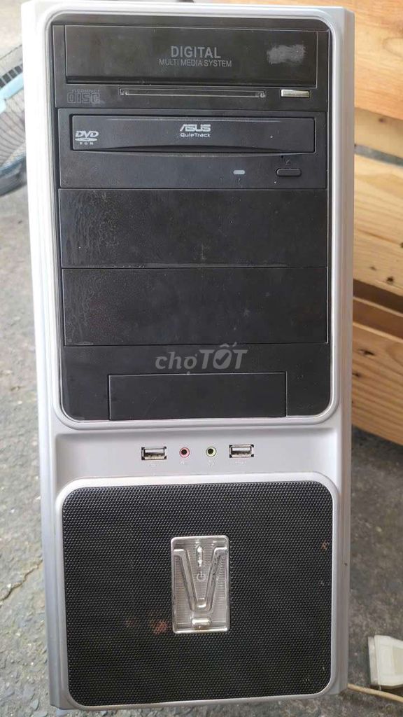 Asus Máy tính để bàn Bạc. Mua bán Máy tính để bàn tại Thành phố Biên Hòa Đồng Nai được đăng bởi Hoài Em hình 1
