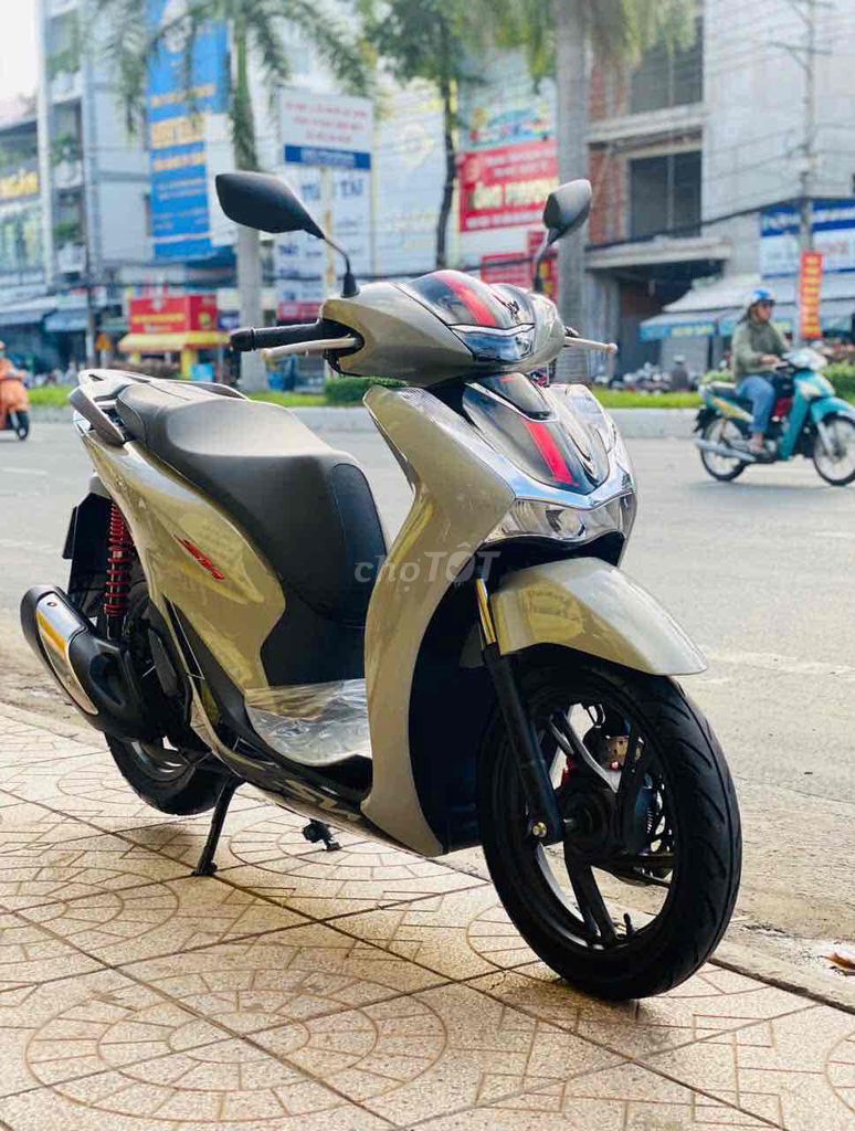 SH_125i_ABS_2023.. Mua bán Xe máy tại Quận Ninh Kiều Cần Thơ được đăng bởi Nuyễn Hoàng Duy hình 6