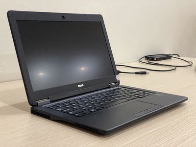 Laptop Dell Latitude e7250 i5/4GB 12.5 inch đen. Mua bán Laptop tại Quận Ba Đình Hà Nội được đăng bởi Anh Tran