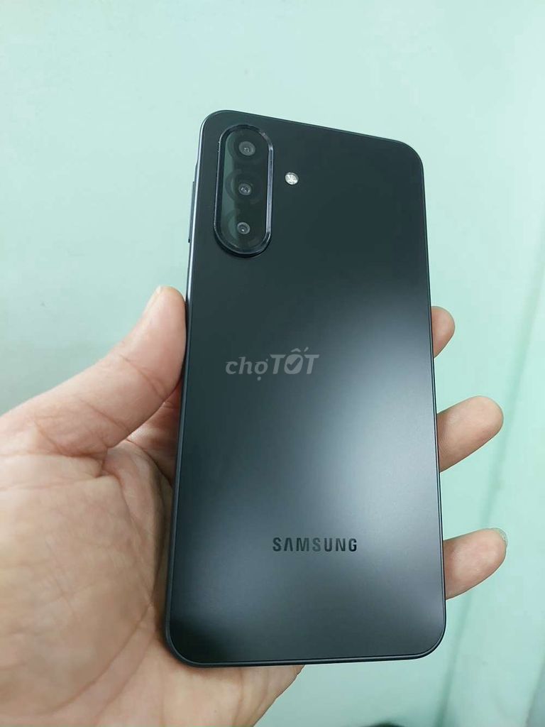 Samsung A17 5G ram 8/256GB Đen . hàng Việt Nam. Mua bán Điện thoại tại Quận 4 Tp Hồ Chí Minh được đăng bởi phạm Lâm hình 1