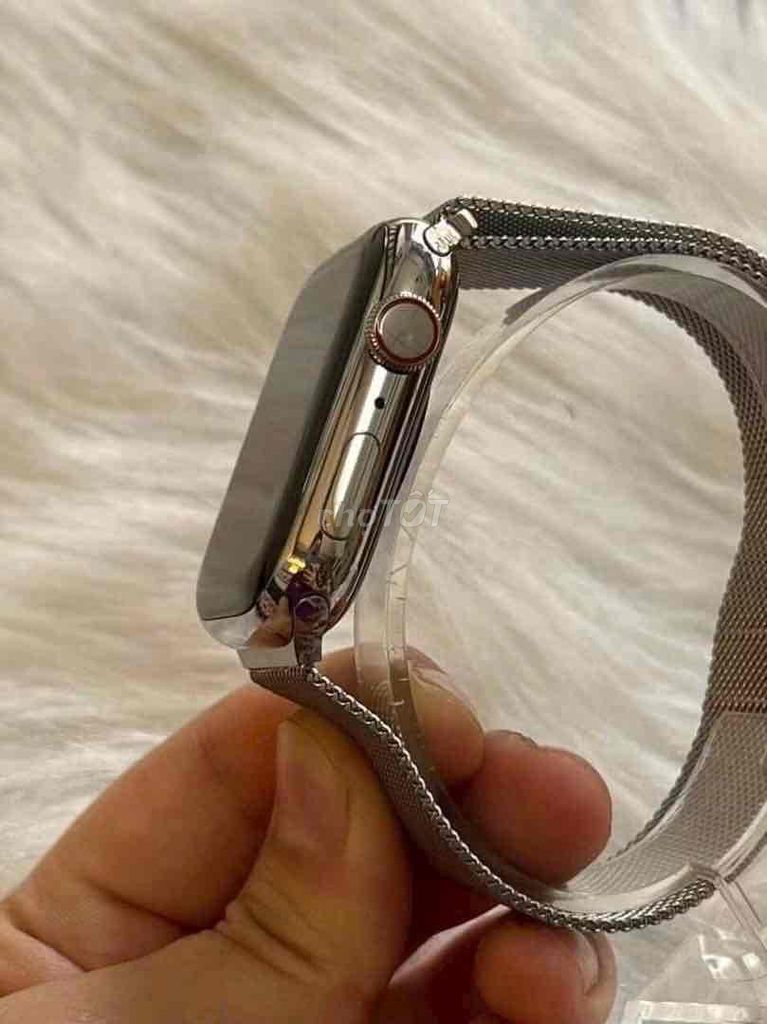 Apple Watch Series 8 45mm Thép Trắng Nguyên zin 10. Mua bán Thiết bị đeo thông minh tại Quận Tân Bình Tp Hồ Chí Minh được đăng bởi Shop Trung Văn Apple Watch hình 1