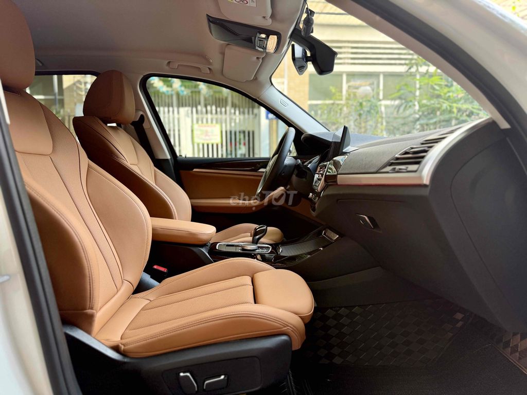 BMW X3 2024 sDrive20i - 34000 km. Mua bán Ô tô tại Quận Thanh Xuân Hà Nội được đăng bởi Trần Trí Cường hình 11