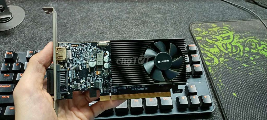 Gigabyte 1030 còn bảo hành