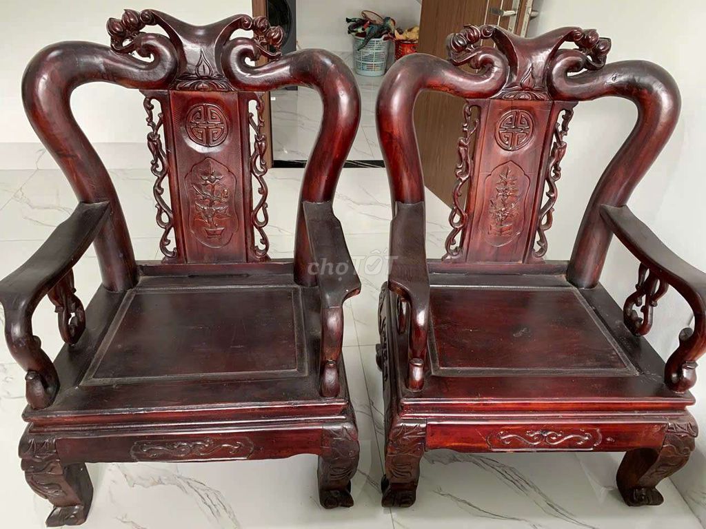 Dọn nhà bán bộ ghế này. Mua bán Bàn ghế tại Quận Hà Đông Hà Nội được đăng bởi Hiền Khanh hình 1