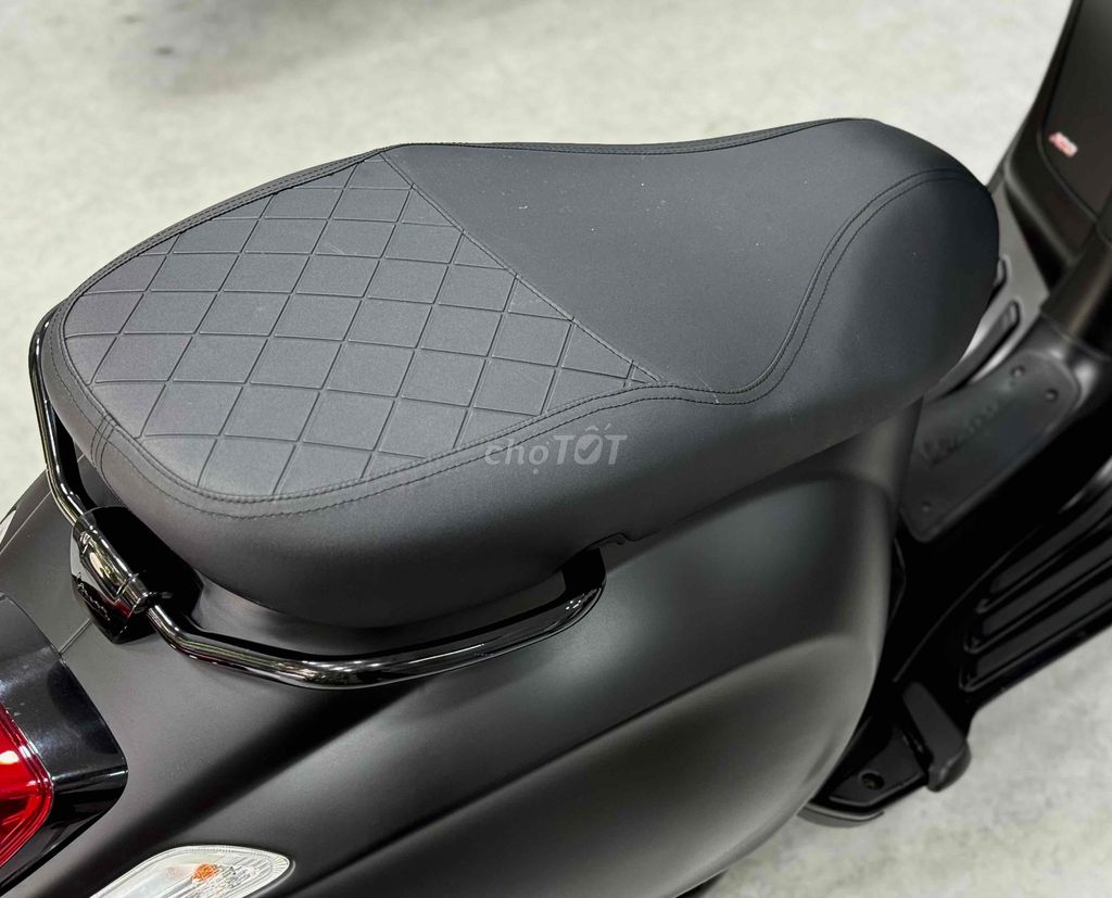Vespa Sprint TFT 150 Đen Nhám. Mua bán Xe máy tại Quận 7 Tp Hồ Chí Minh được đăng bởi Nguyên hình 3