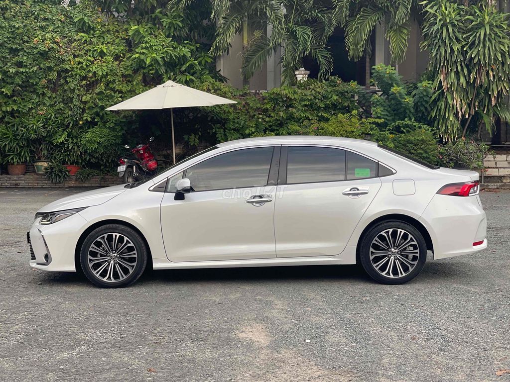 Toyota Corolla Altis 1.8V 2022. Mua bán Ô tô tại Quận Tân Phú Tp Hồ Chí Minh được đăng bởi Lê Tấn Dũ hình 4