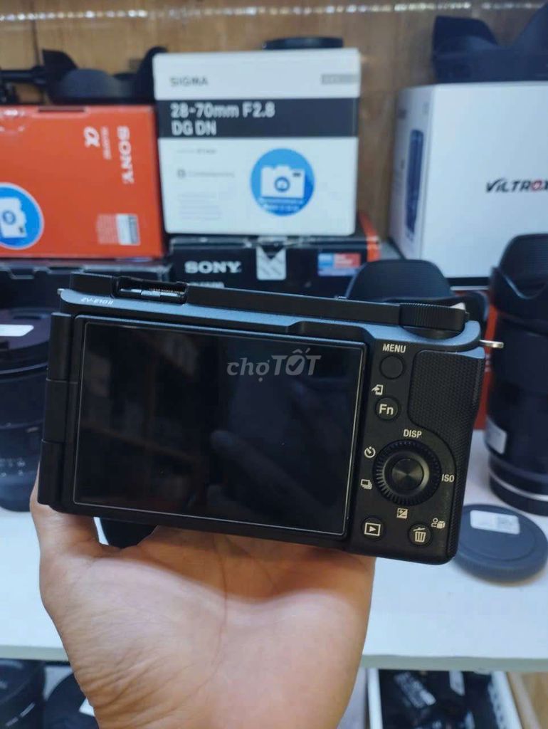 Máy ảnh Sony ZV-E10 II kèm lens kit 16-50mm. Mua bán Máy ảnh, Máy quay tại Quận 1 Tp Hồ Chí Minh được đăng bởi Thanh Thanh hình 1