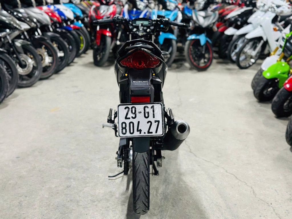 XE MÁYTHANH TÙNG_SUZUKI RAIDER MÁY ZIN BIỂN HÀ NỘI. Mua bán Xe máy tại Quận Nam Từ Liêm Hà Nội được đăng bởi THANH TÙNG hình 3